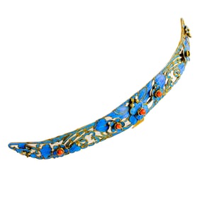 A Chinese kingfisher feather and gilt silver hair band