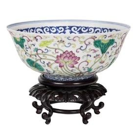 A Chinese famille rose and blue and white 'lotus' bowl