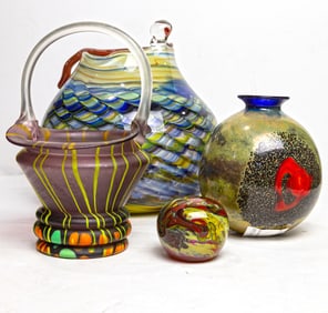 A group of Contemporary art glass