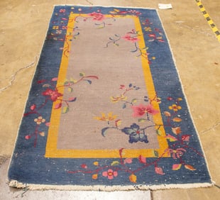 A Chinese Art Deco carpet