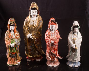 (lot of 4) Japanese porcelain figure of Kannons