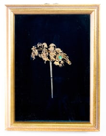 A Chinese gilt silver hairpin
