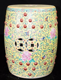 (lot of 3) Chinese drum form porcelain garden seats