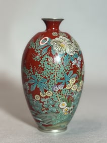 Japanese Red Enamled Cloisonne Vase with Floral Motif, Meiji Period