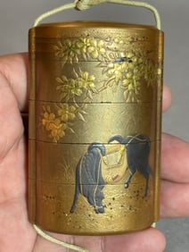 Japanese Signed Gold Lacquer Inro of Horse Scene, Meiji Period