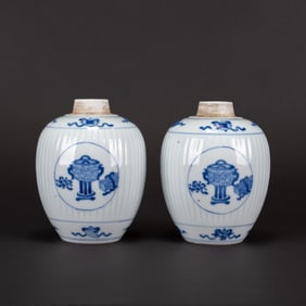 Pair of Chinese Blue and White Jars, Qing Dynasty