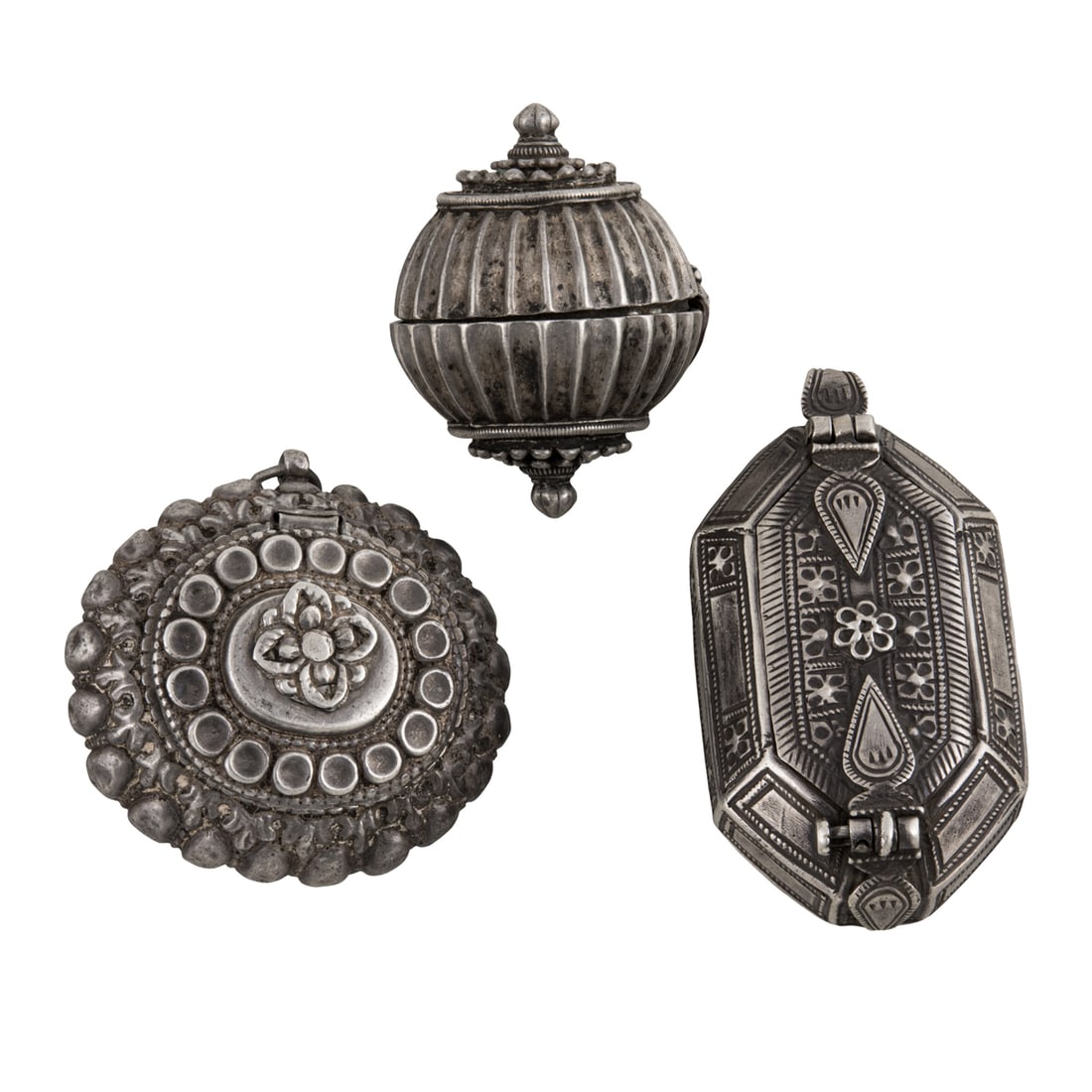 (lot of 3) Indian silver lime boxes (1 of 2)