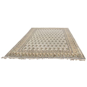 A Persian Kashan carpet 8'8" x 12'