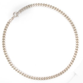 A sterling silver chain