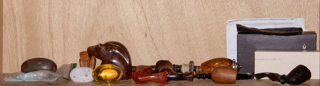 An assembled group (1 of 1)