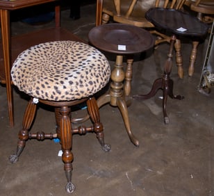 Two diminutive candlestands