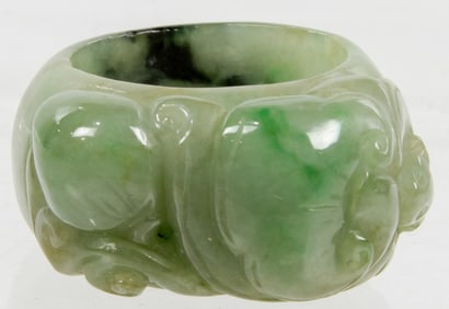 A Chinese jadeite ring