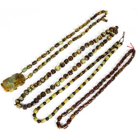 (lot of 4) Chinese mottled jade bead necklaces