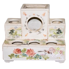 A Chinese famille rose opium bowl or flower holder