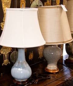 (lot of 2) Chinese ceramic lamps with shades