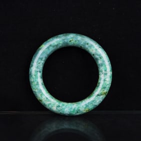 Green Jadeite Bangle