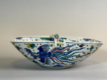 Chinese Wucai Porcelain Bowl with Handle