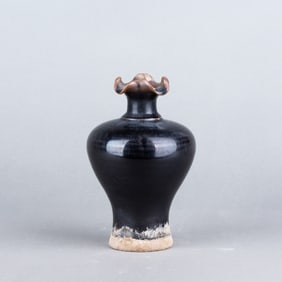Chinese Black-Glazed Vase