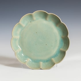 Chinese Celadon-Glazed Foliate Dish