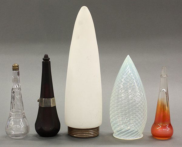 Vintage art glass epergne inserts: (lot of 5) Vintage art glass epergne inserts executed in amberina to clear, clear pressed with etched flowers, and amethyst with wall mounts; together with two of conical form including a clear exampl