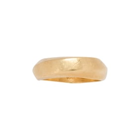 A Tiffany & Co. 18k gold band