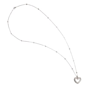 A diamond and 14k white gold heart pendant necklace