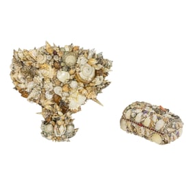 A Grotto style shell encrusted wall bracket and table box