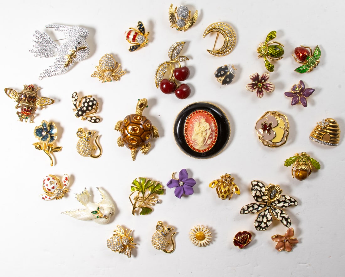 Twenty-nine Joan Rivers costume jewelry items with two Joan Rivers bee watch pins (1 of 1)
