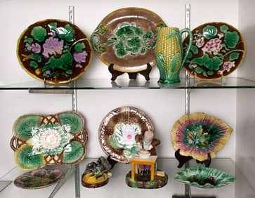 Ten pieces of Etruscan and other majolica