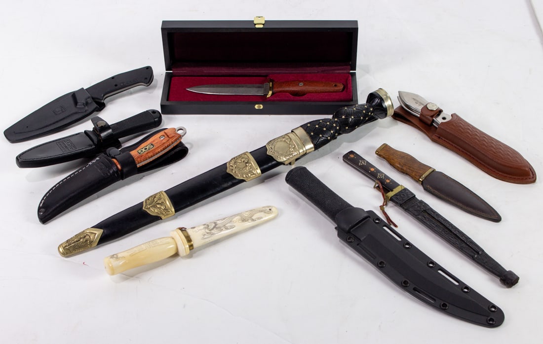 Ten sheathed contemporary kitchen, utility and sporting knives, including SOG Huntpoint fixed, CRKT: Ten sheathed contemporary kitchen, utility and sporting knives, including SOG Huntpoint fixed, CRKT Hissatsu fixed, Hibben (3) throwing knives, CRKT Kasper, two fixed blades, bone knife with carving,