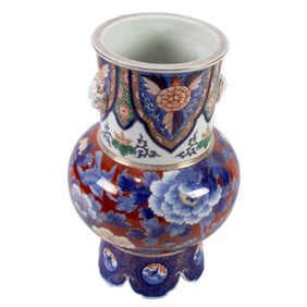 A Imari vase