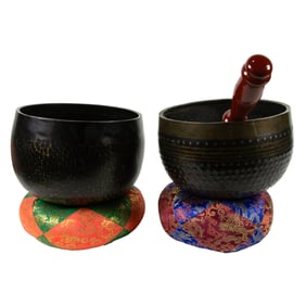 (lot of 2) Japanese bronze orins