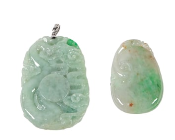 (lot of 2) Chinese green jadeite pendants