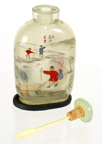 A Chinese inside-painted glass snuff bottle