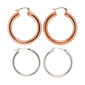 Two pairs of 14k gold hoop earrings
