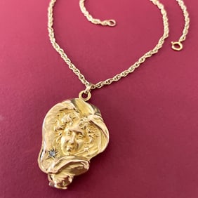Art Nouveau Diamond and 14K Yellow Gold Pendant Necklace