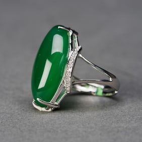 Jadeite and Diamond Ring