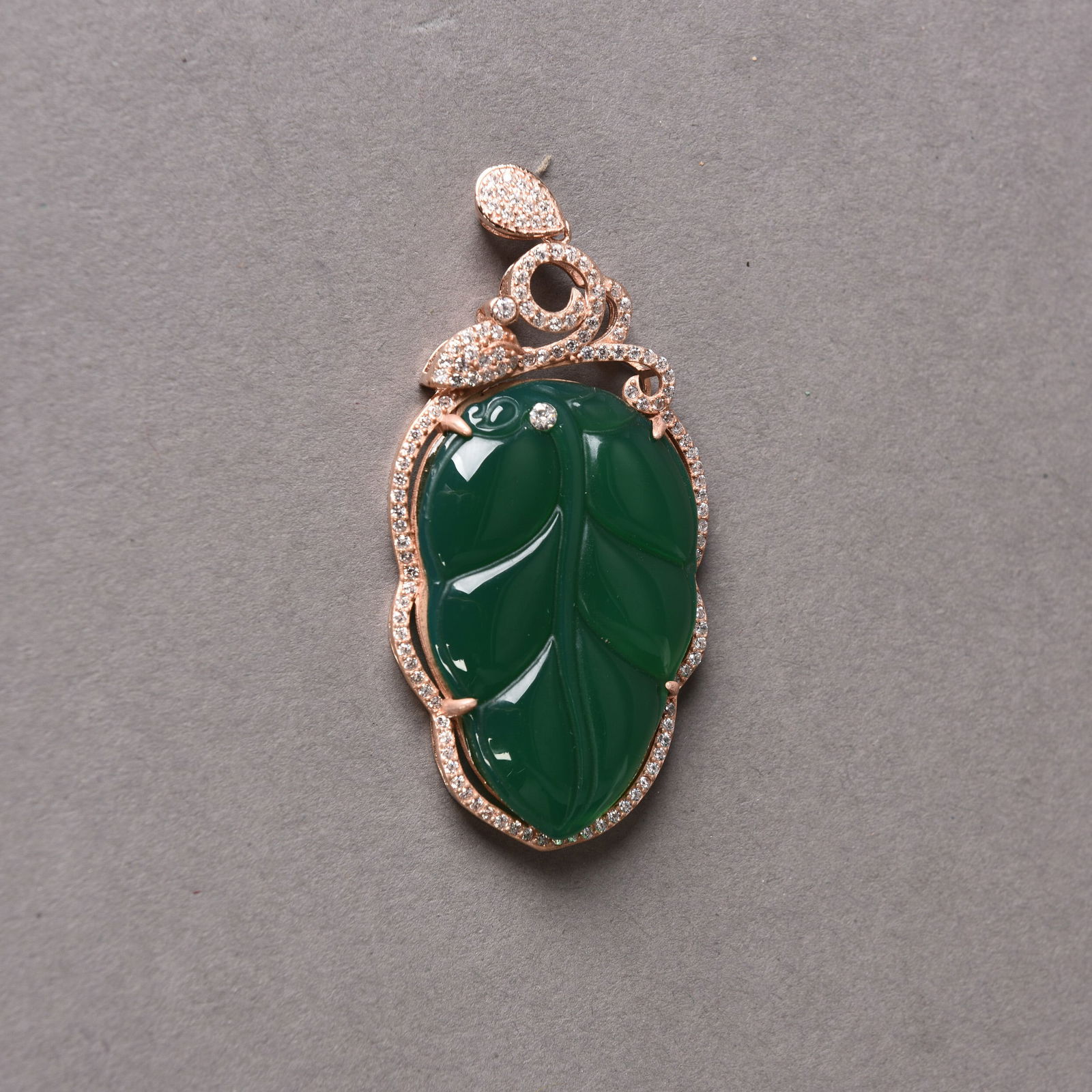 Chinese Jadeite Pendant (1 of 3)