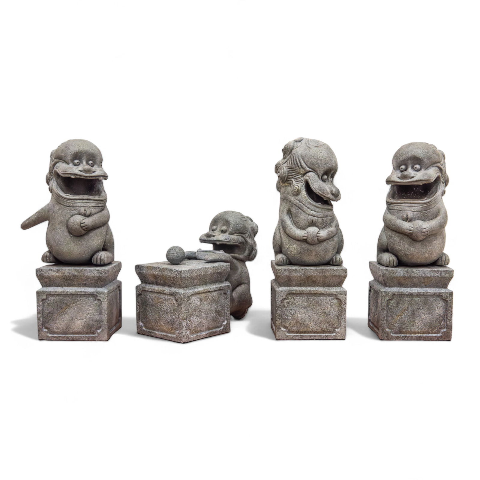 (lot of 4) Set of Contemporary Lion Sculptures by Guodong (1 of 9)