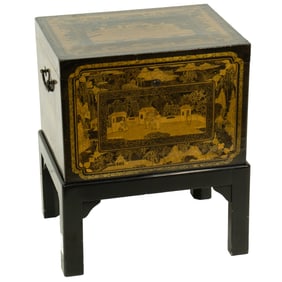 A Chinese Export gilt decorated lacquer tea box, Senator Feinstein Estate