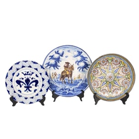 Three Talavera majolica pottery chargers