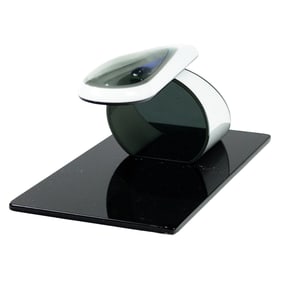 A Michael Cohn glass sculpture: Space Cup