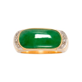 A jade, diamond, and 18k gold ring