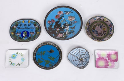 (lot of 7) Japanese enamel dishes