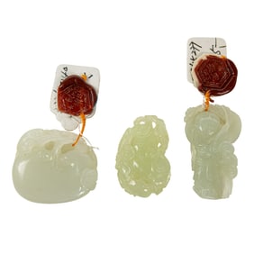 (lot of 3) Chinese white jade pendants