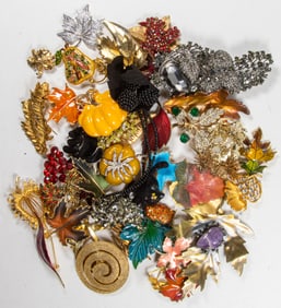 Forty-six costume jewelry brooches with Fall theme [46 total]