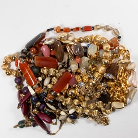 Eight costume jewelry necklaces [8 total]