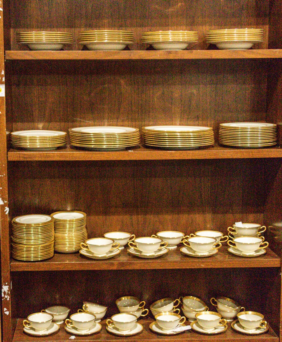 An large assembled Lenox porcelain dinner service: An large assembled Lenox porcelain dinner service, mainly patterns M161 retailed by S & G Gumps, San Francisco and 0-12, comprising (18) dinner plates, 10.5"dia; (19) luncheon plates, 8.25"dia; (24) b