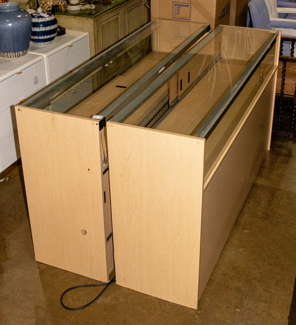 A pair of Modern jewelry display cases with surface mounted locks (1 of 3)