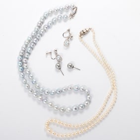 A group of pearl, silver and gold filled jewelry